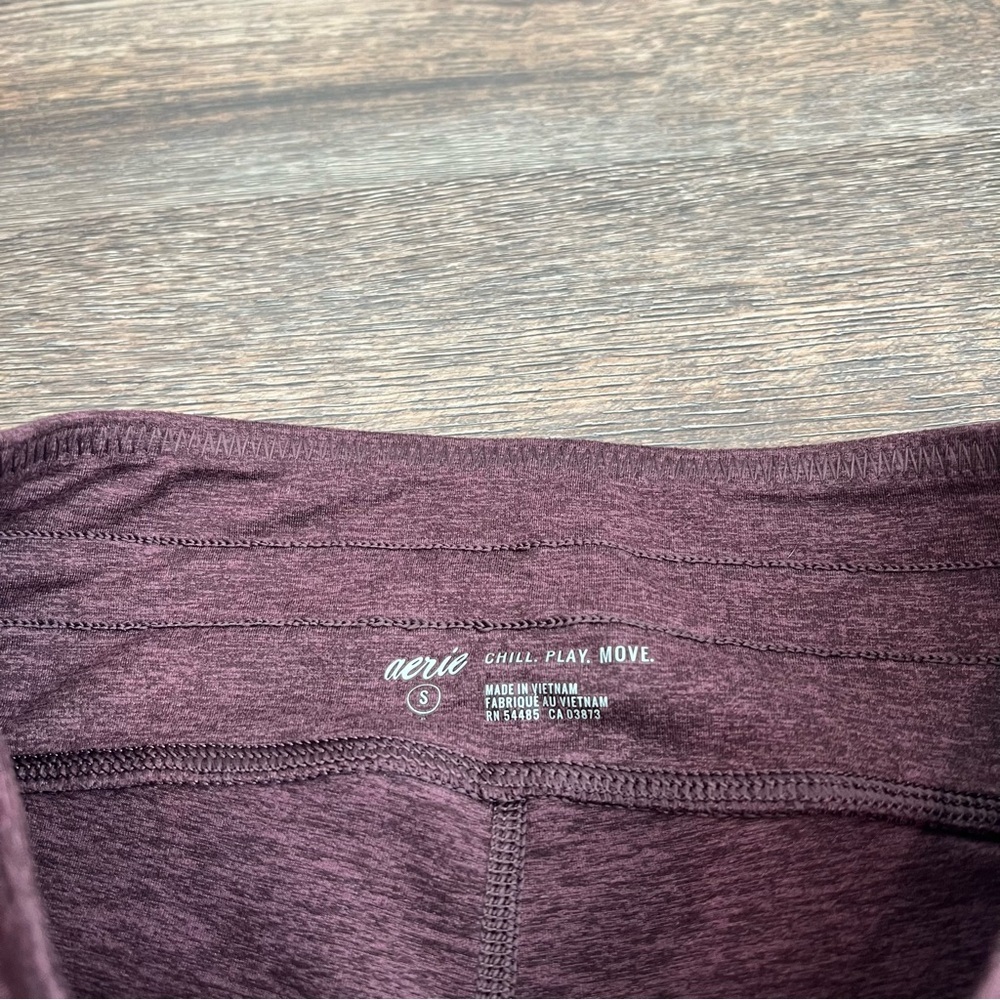 Aerie Chill Play Move Leggings Size Small Burgundy High Rise Jogger Pockets - Picture 6 of 8